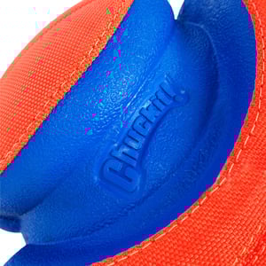 Chuckit! Kick Fetch Pelota Naranja con Diseño Ergonómico para Perro, Chico