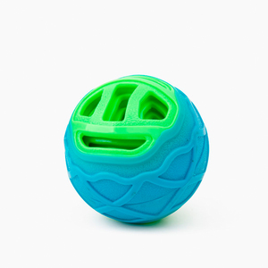 Guru Pet Pelota Dispensadora de Premios para Perro, Mediano Guru Pet Pelota Dispensadora de Premios para Perro, Mediano