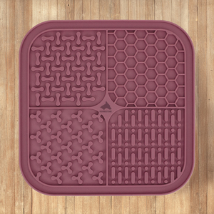 ADC Houndstone & Co. Tapete Licking Mat Color Magenta para Perro, Unitalla ADC Houndstone & Co. Tapete Licking Mat Color Magenta para Perro, Unitalla